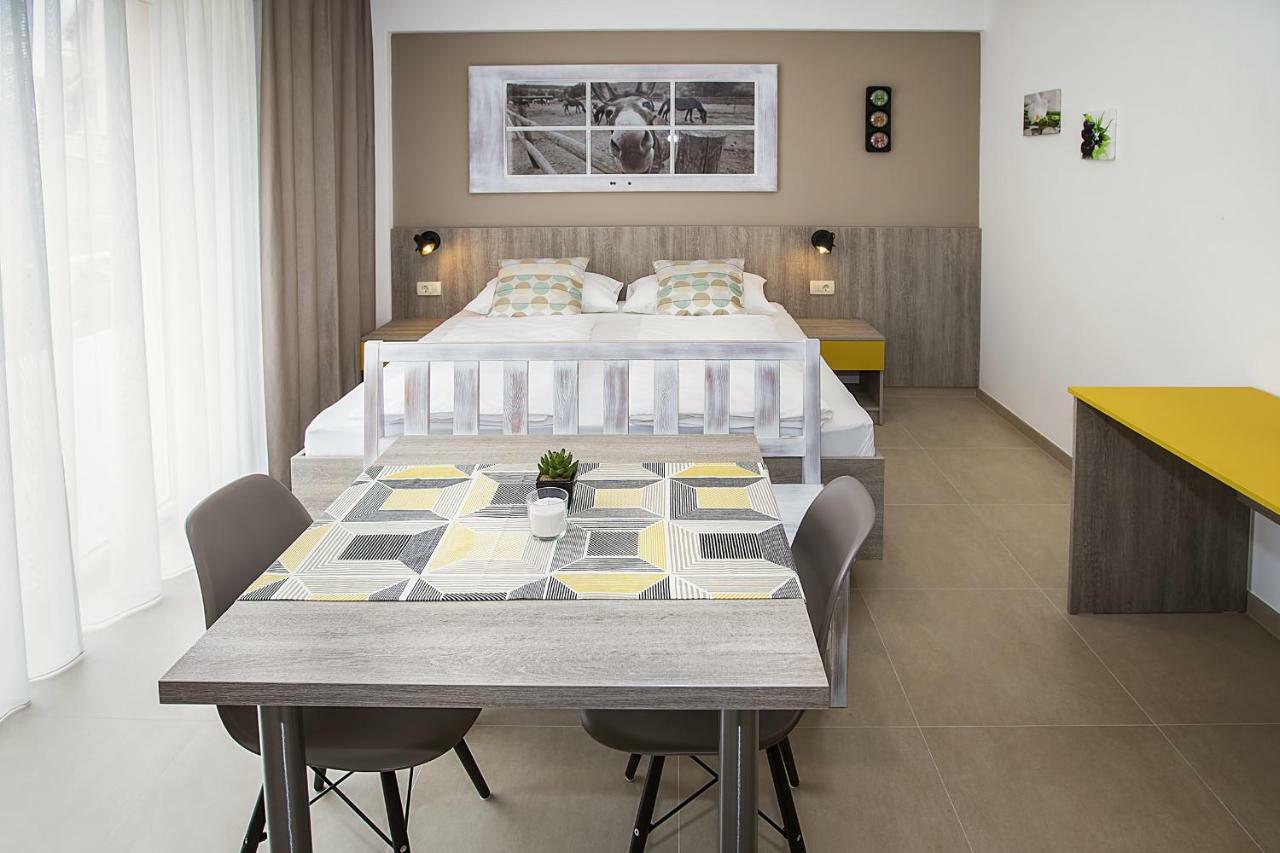 Apartments Capic Niko Baška Екстериор снимка