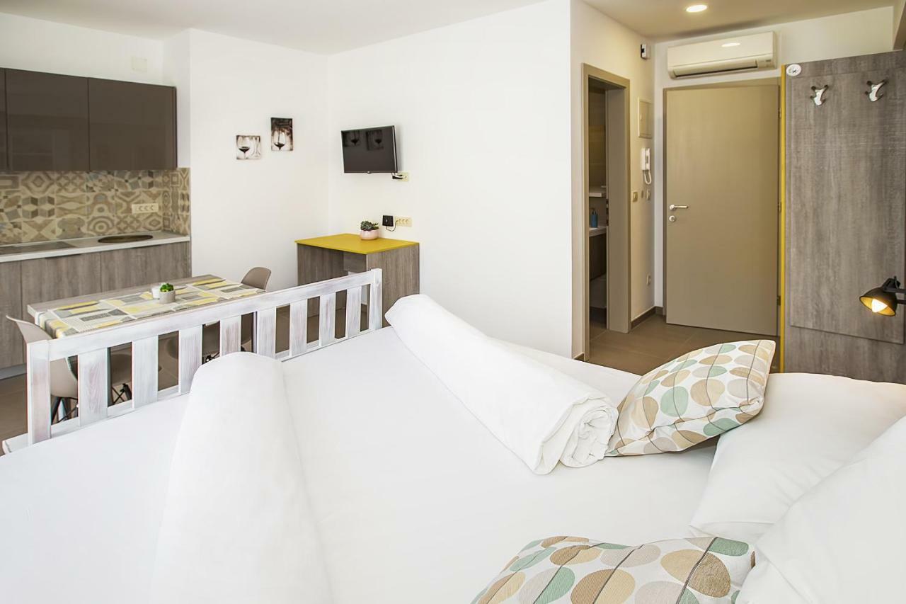 Apartments Capic Niko Baška Екстериор снимка