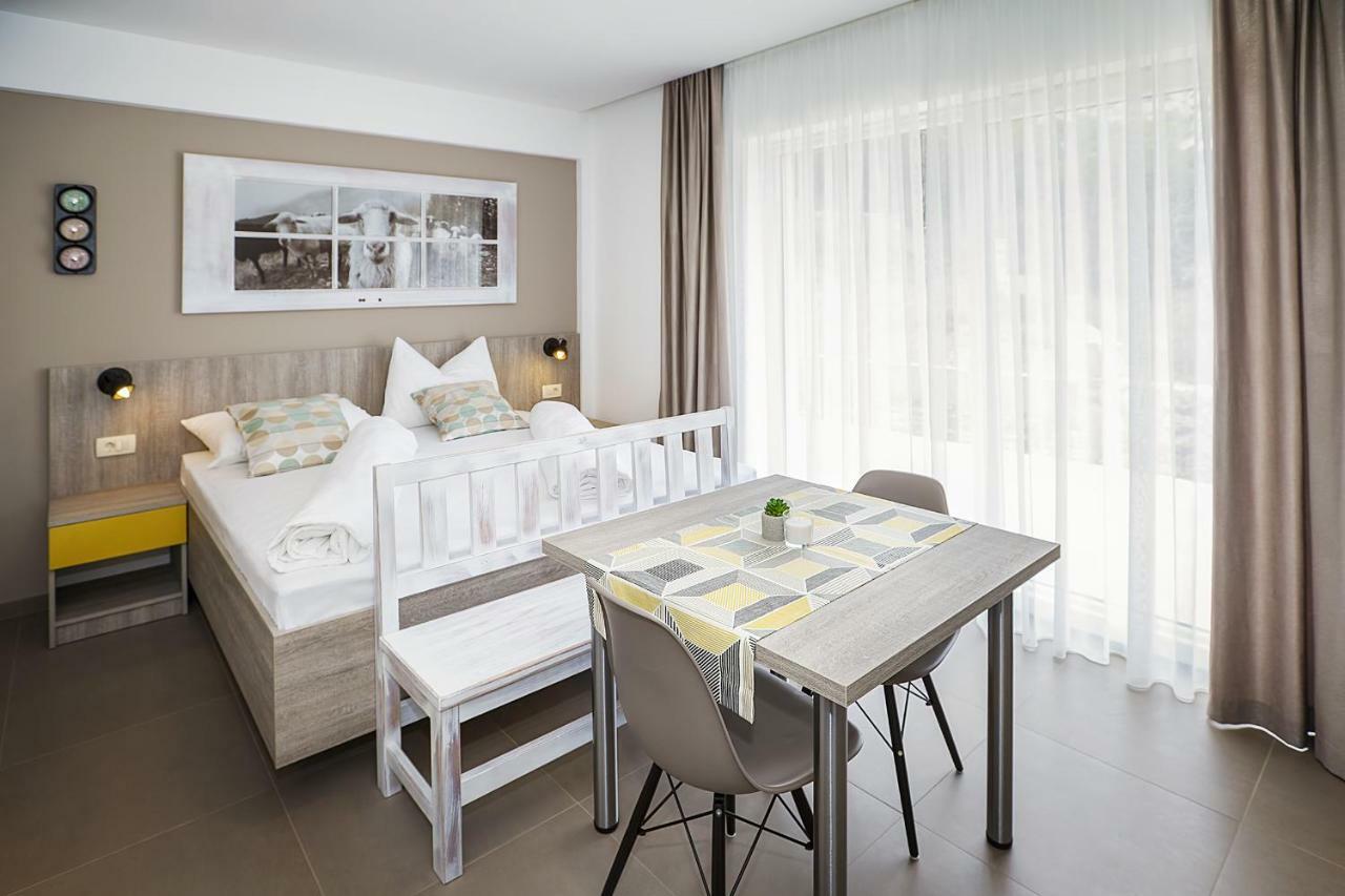 Apartments Capic Niko Baška Екстериор снимка